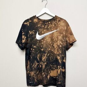 Nike Dri Fit Unisex Men’s Women’s L Large UpCycled Tye Dye Dyed S/S Logo T Shirt